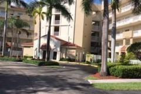 Condo à Doral, Floride, 3 chambres  № 2247596