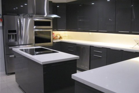 Copropriété à vendre à Doral, Floride: 3 chambres, 158.86 m2 № 2247596 - photo 4