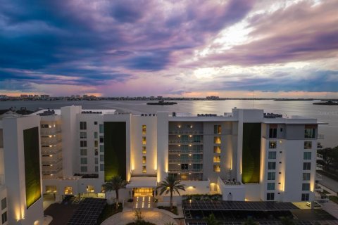 Copropriété à vendre à Clearwater, Floride: 2 chambres, 130.9 m2 № 2103413 - photo 6