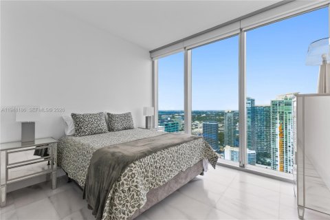 Condo in Miami, Florida, 3 bedrooms  № 2152973 - photo 23