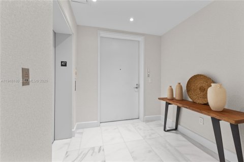 Condo in Miami, Florida, 3 bedrooms  № 2152973 - photo 29