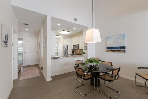 Condo in Longboat Key, Florida, 2 bedrooms  № 1833004 - photo 11