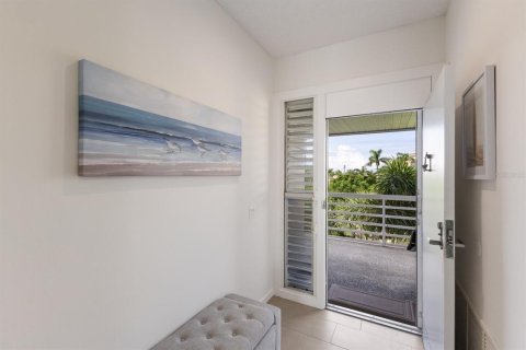 Condo in Longboat Key, Florida, 2 bedrooms  № 1833004 - photo 5