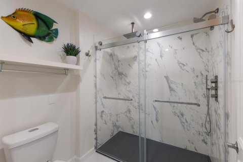 Condo in Longboat Key, Florida, 2 bedrooms  № 1833004 - photo 29
