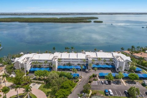 Condo in Longboat Key, Florida, 2 bedrooms  № 1833004 - photo 1