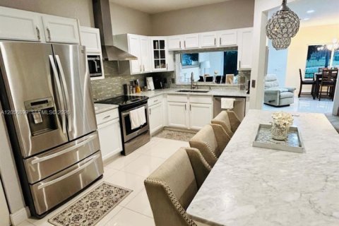 Touwnhouse à louer à Boca Raton, Floride: 3 chambres, 144.18 m2 № 2169298 - photo 4