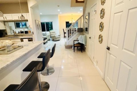Touwnhouse à louer à Boca Raton, Floride: 3 chambres, 144.18 m2 № 2169298 - photo 2