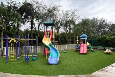 Touwnhouse à louer à Boca Raton, Floride: 3 chambres, 144.18 m2 № 2169298 - photo 23