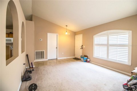 House in Winter Haven, Florida 3 bedrooms, 144.46 sq.m. № 1655176 - photo 8