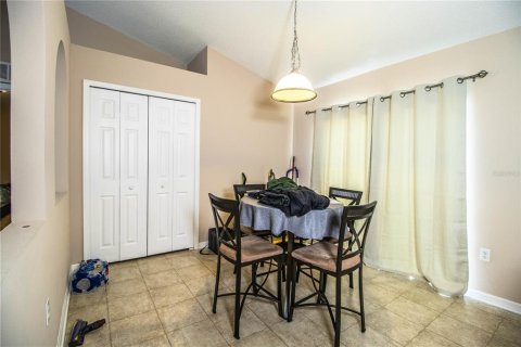 House in Winter Haven, Florida 3 bedrooms, 144.46 sq.m. № 1655176 - photo 10
