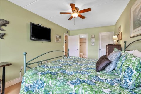 Condominio en alquiler en Longboat Key, Florida, 2 dormitorios, 97.18 m2 № 214741 - foto 9
