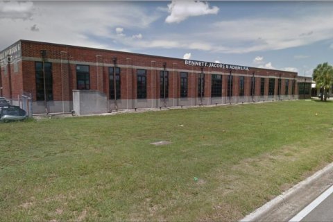 Propiedad comercial en alquiler en Tampa, Florida, 4166.39 m2 № 1837308 - foto 16