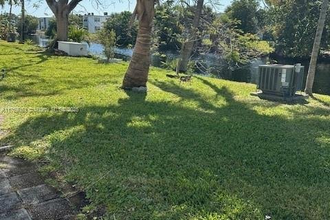 Condo in Miami Gardens, Florida, 1 bedroom  № 1953114 - photo 6