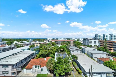 Condominio en venta en Miami Beach, Florida, 1 dormitorio, 73.76 m2 № 1847667 - foto 11