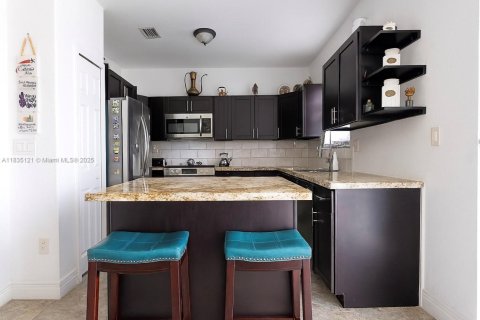 Touwnhouse à vendre à Homestead, Floride: 3 chambres, 120.96 m2 № 1818095 - photo 3