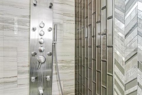 Condominio en alquiler en Tampa, Florida, 3 dormitorios, 149.85 m2 № 1908517 - foto 28