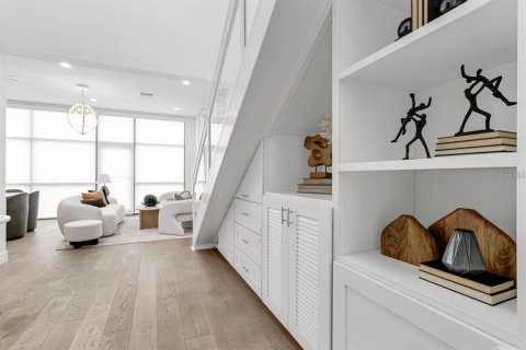Condominio en alquiler en Tampa, Florida, 3 dormitorios, 149.85 m2 № 1908517 - foto 5