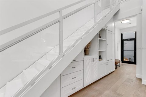 Condominio en alquiler en Tampa, Florida, 3 dormitorios, 149.85 m2 № 1908517 - foto 17