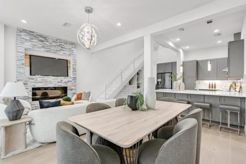 Condominio en alquiler en Tampa, Florida, 3 dormitorios, 149.85 m2 № 1908517 - foto 7