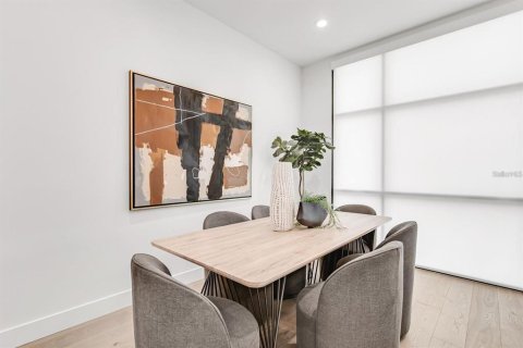 Condominio en alquiler en Tampa, Florida, 3 dormitorios, 149.85 m2 № 1908517 - foto 13