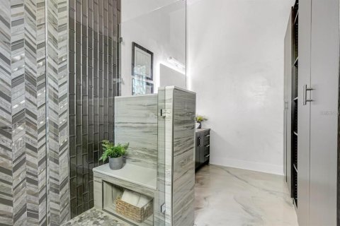 Condominio en alquiler en Tampa, Florida, 3 dormitorios, 149.85 m2 № 1908517 - foto 27
