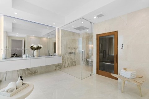 Condo in Sunny Isles Beach, Florida, 5 bedrooms  № 1993080 - photo 10