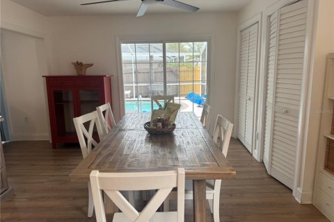 House in Sarasota, Florida 3 bedrooms, 168.71 sq.m. № 1717677 - photo 12