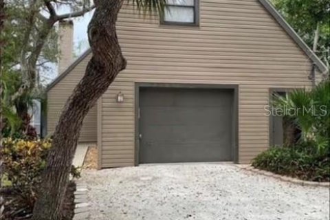 House in Sarasota, Florida 3 bedrooms, 168.71 sq.m. № 1717677 - photo 1