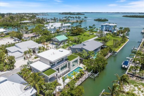 House in Longboat Key, Florida 4 bedrooms, 301.28 sq.m. № 1787509 - photo 3
