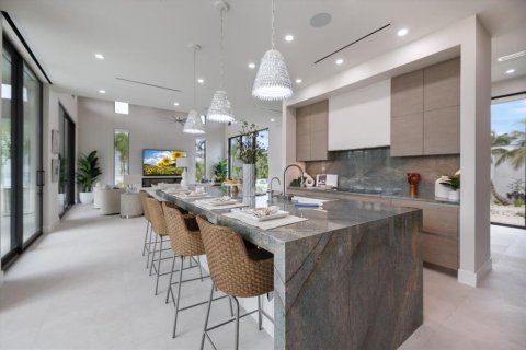 House in Longboat Key, Florida 4 bedrooms, 301.28 sq.m. № 1787509 - photo 16