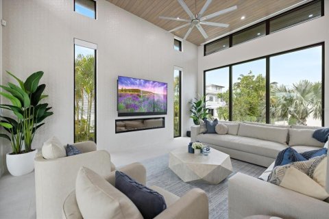 House in Longboat Key, Florida 4 bedrooms, 301.28 sq.m. № 1787509 - photo 8