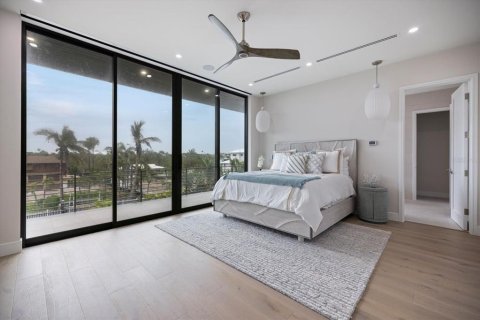 House in Longboat Key, Florida 4 bedrooms, 301.28 sq.m. № 1787509 - photo 22