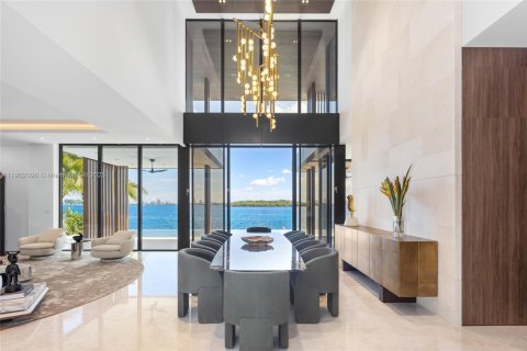 Villa ou maison à vendre à North Miami, Floride: 7 chambres, 736.06 m2 № 1964195 - photo 13