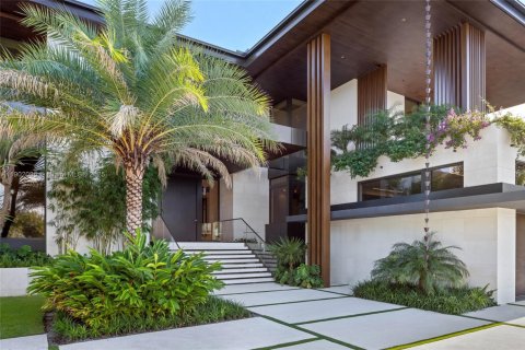 Villa ou maison à vendre à North Miami, Floride: 7 chambres, 736.06 m2 № 1964195 - photo 9