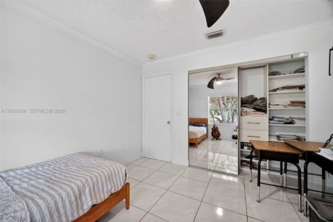 Villa ou maison à louer à Pembroke Pines, Floride: 4 chambres, 237.27 m2 № 2085733 - photo 22