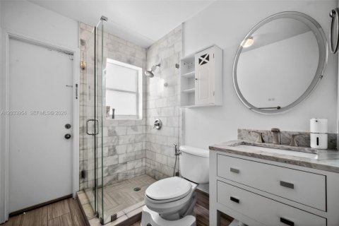 Villa ou maison à louer à Pembroke Pines, Floride: 4 chambres, 237.27 m2 № 2085733 - photo 23