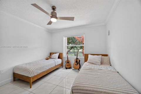 Villa ou maison à louer à Pembroke Pines, Floride: 4 chambres, 237.27 m2 № 2085733 - photo 18