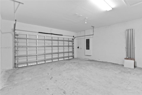 Casa en alquiler en Homestead, Florida, 3 dormitorios, 160.35 m2 № 2029123 - foto 6