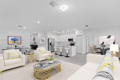 Casa en alquiler en Homestead, Florida, 3 dormitorios, 160.35 m2 № 2029123 - foto 4