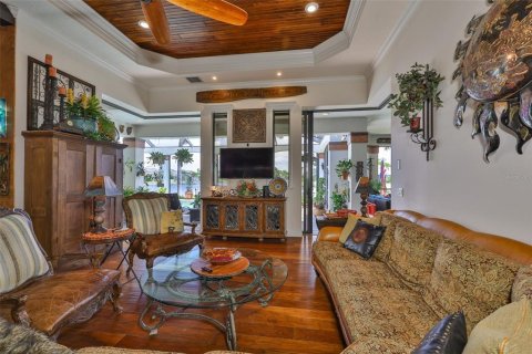 House in Apollo Beach, Florida 4 bedrooms, 409.33 sq.m. № 1757938 - photo 28