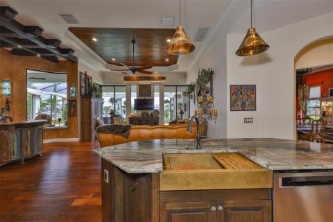 House in Apollo Beach, Florida 4 bedrooms, 409.33 sq.m. № 1757938 - photo 26
