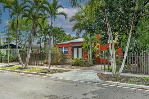 Купить виллу или дом в Майами, Флорида 4 спальни, 189.33м2, № 2051561 - фото 13