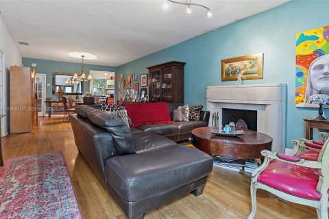 Купить виллу или дом в Майами, Флорида 4 спальни, 189.33м2, № 2051561 - фото 20