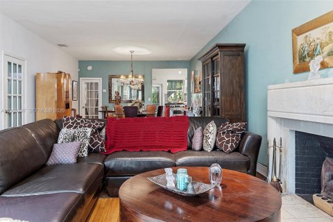 Купить виллу или дом в Майами, Флорида 4 спальни, 189.33м2, № 2051561 - фото 21