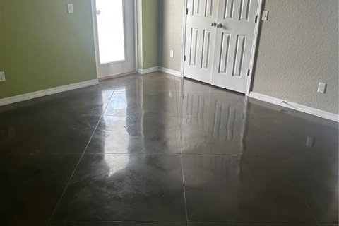Casa en alquiler en Winter Haven, Florida, 3 dormitorios, 117.8 m2 № 1916439 - foto 8