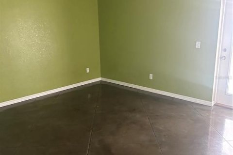 Casa en alquiler en Winter Haven, Florida, 3 dormitorios, 117.8 m2 № 1916439 - foto 7