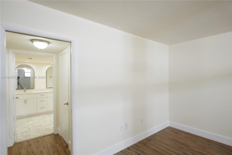 Купить кондоминиум в Майами-Бич, Флорида 2 спальни, 160.07м2, № 2004217 - фото 16