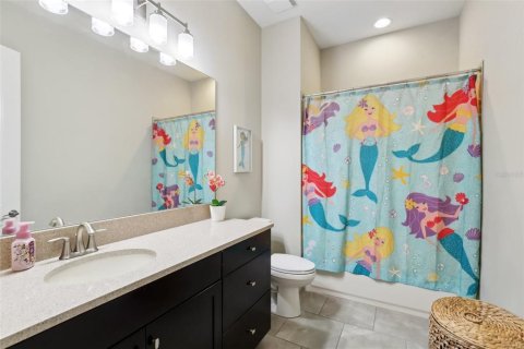 House in Fish Hawk, Florida 4 bedrooms, 336.96 sq.m. № 1754715 - photo 19