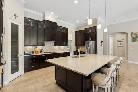 House in Fish Hawk, Florida 4 bedrooms, 336.96 sq.m. № 1754715 - photo 18