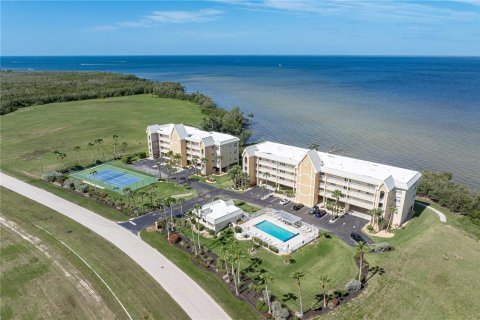 Copropriété à vendre à Punta Gorda, Floride: 3 chambres, 147.9 m2 № 2110530 - photo 2